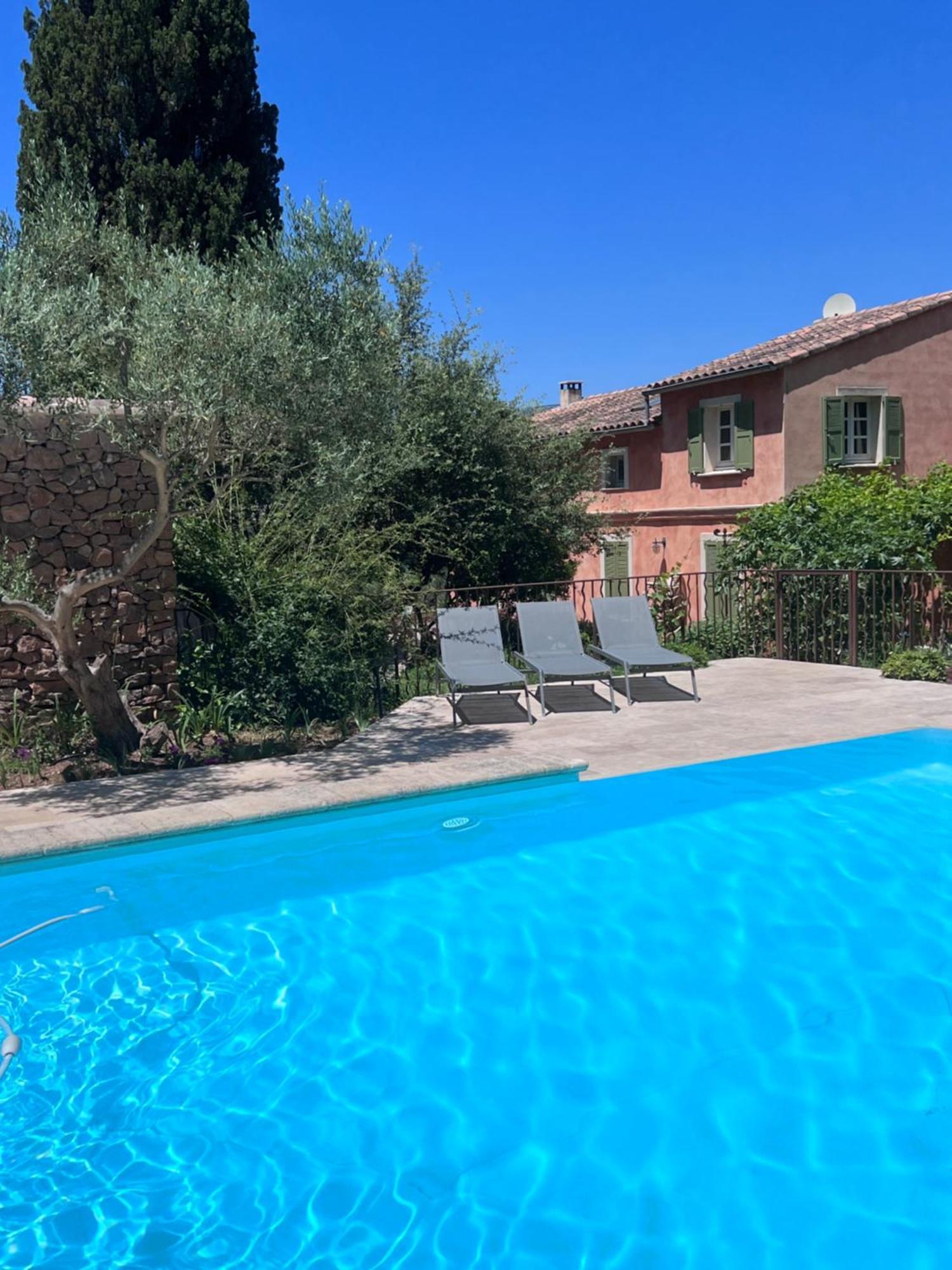 Les Hauts De Diane, Cuers Var Exterior photo